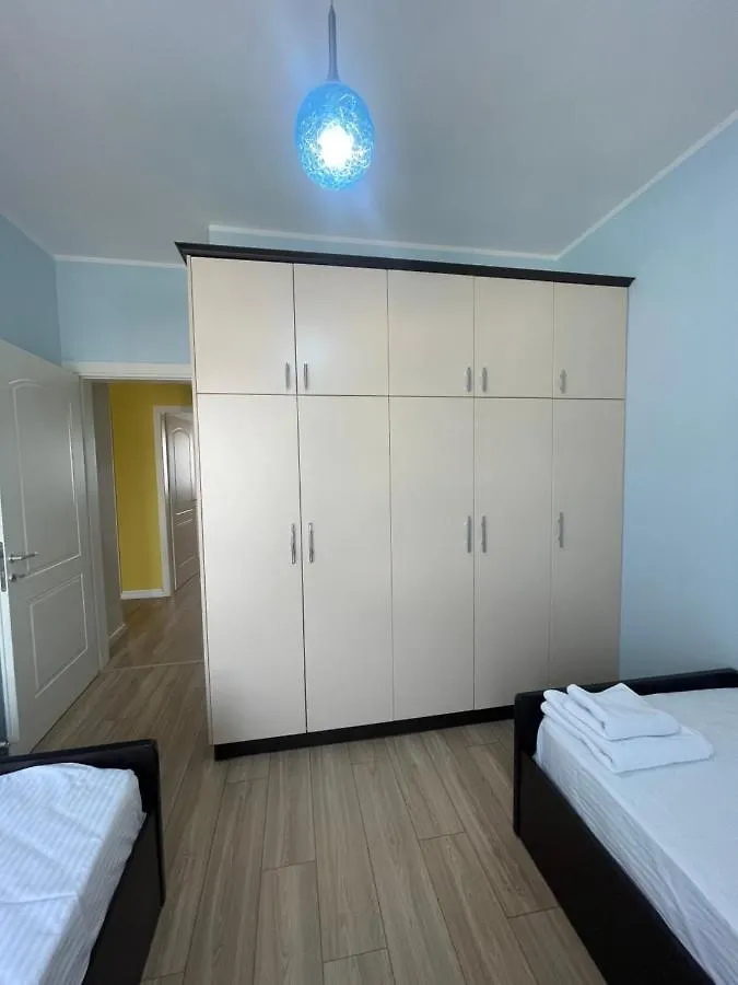 Cozy Apartment Near Center Elbasan Albânia
